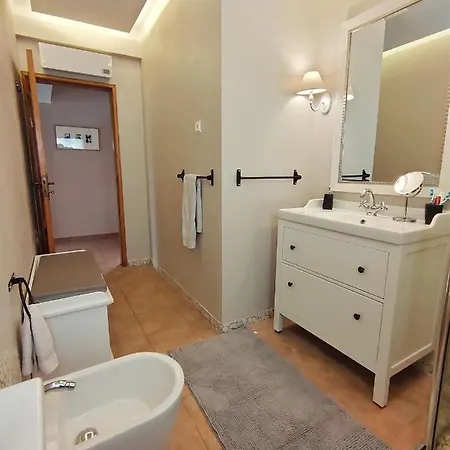 Bed & Breakfast Shardana Sesimbra